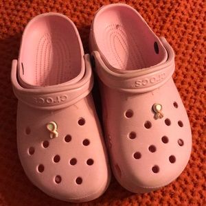 Pink breast cancer crocs